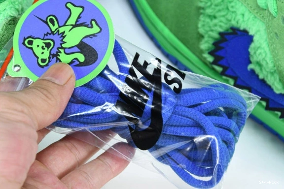 Nike x Dead Dunk Grateful “Green Low Bear” CJ5378-300 SB 0816